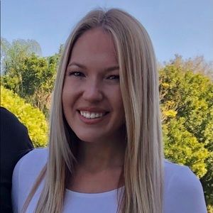 Meet your Posher, Nicola